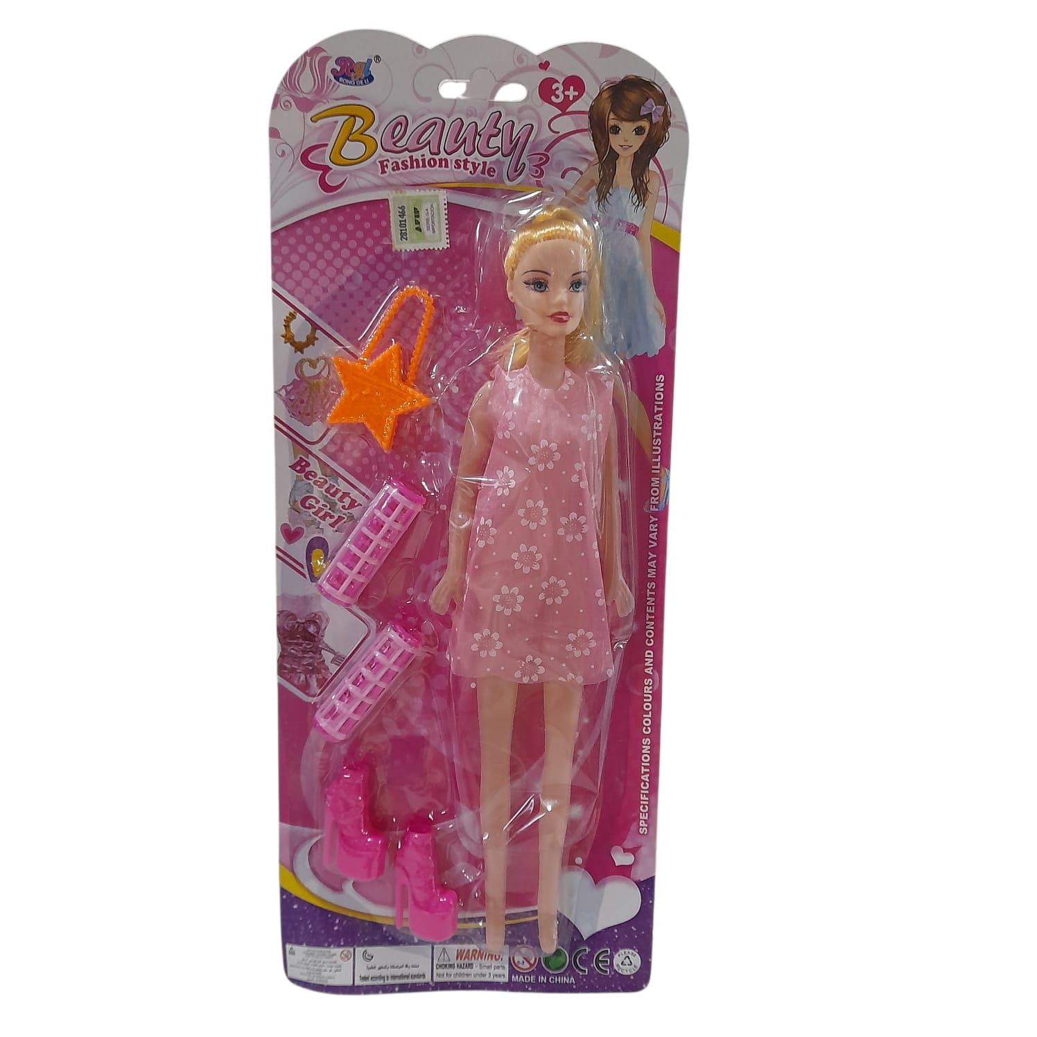 MUÑEQUITA PLASTICA CON ACCESORIOS EN BLISTER